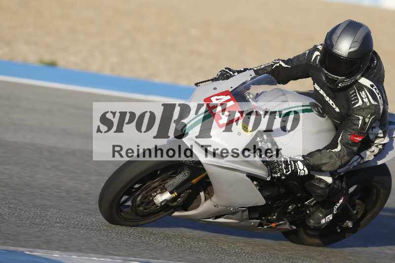 /Archiv-2024/02 29.01.-02.02.2024 Moto Center Thun Jerez/Gruppe gruen-green/414